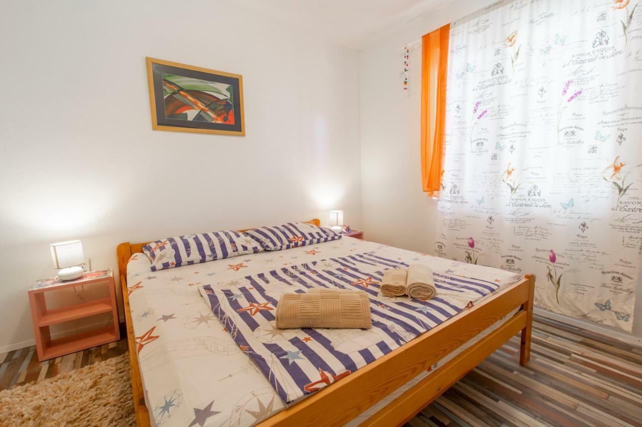 Apartment Anita Baška Voda Kültér fotó